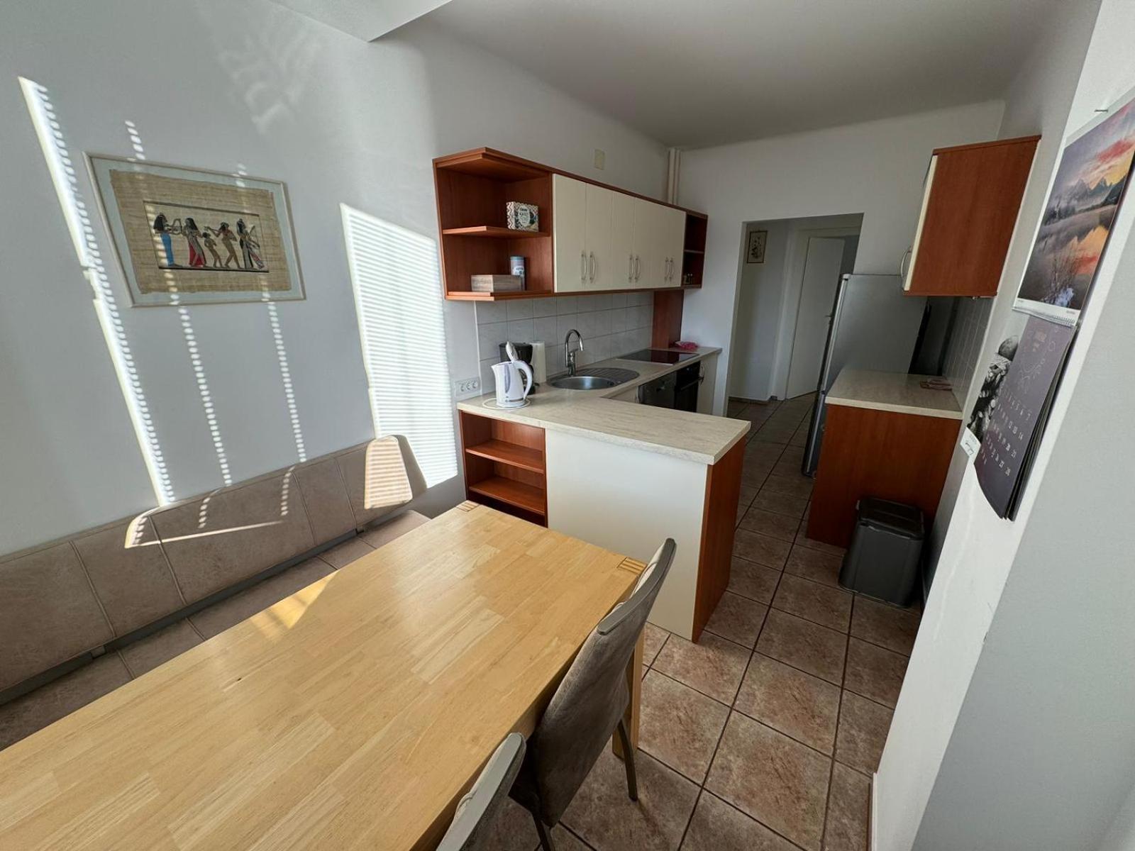 Appartement Marta à Klagenfurt am Wörthersee Extérieur photo